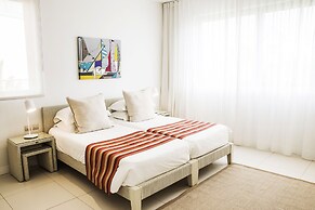 West Island by Horizon Holidays