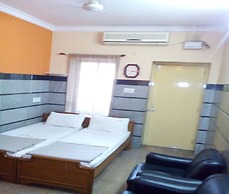 Hotel Rathana Mahal Residency