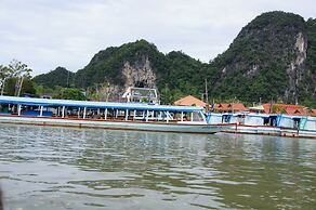 The Canal Villas Khaolak