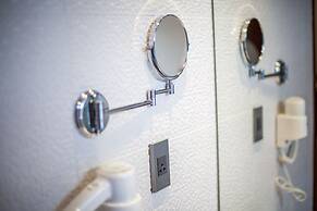 Orussey One Hotel & Apartment