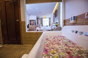 Orussey One Hotel & Apartment