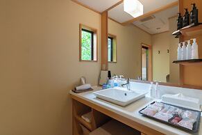 Narashino no Sato Gyokusui - Adults Only