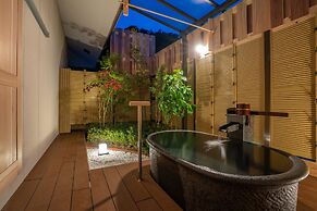 Narashino no Sato Gyokusui - Adults Only