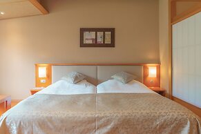 Narashino no Sato Gyokusui - Adults Only