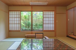 Narashino no Sato Gyokusui - Adults Only