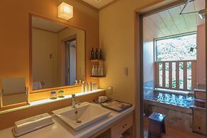 Narashino no Sato Gyokusui - Adults Only