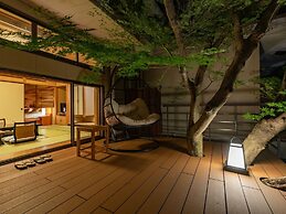 Narashino no Sato Gyokusui - Adults Only