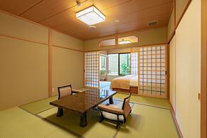 Narashino no Sato Gyokusui - Adults Only