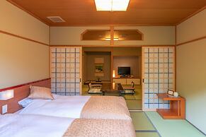 Narashino no Sato Gyokusui - Adults Only