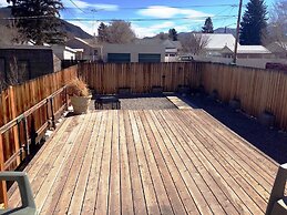 E Street Townie 2 Bedroom Holiday Home By Pinon Vacation Rentals