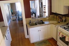 E Street Townie 2 Bedroom Holiday Home By Pinon Vacation Rentals