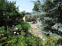 E Street Townie 2 Bedroom Holiday Home By Pinon Vacation Rentals