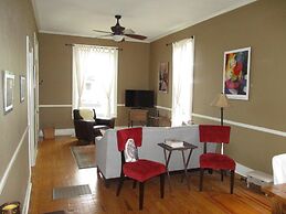 E Street Townie 2 Bedroom Holiday Home By Pinon Vacation Rentals