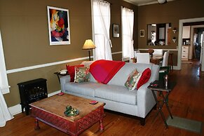 E Street Townie 2 Bedroom Holiday Home By Pinon Vacation Rentals