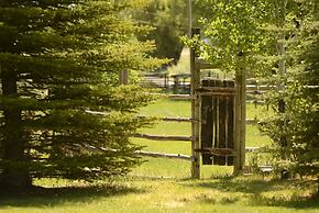 Elk Creek Lodge 3 Bedroom Holiday Home By Pinon Vacation Rentals