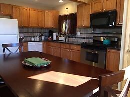 Gantt s Corner 3 Bedroom Holiday Home By Pinon Vacation Rentals