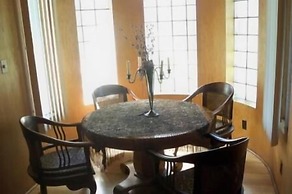 Heister House 3 Bedroom Holiday Home By Pinon Vacation Rentals