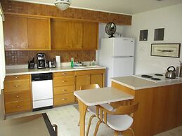 Heister House 3 Bedroom Holiday Home By Pinon Vacation Rentals