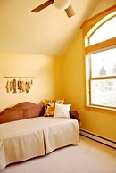 Mountain Modern 4 Bedroom Holiday Home By Pinon Vacation Rentals