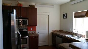 River City Town House 3 Bedroom Holiday Home By Pinon Vacation Rentals