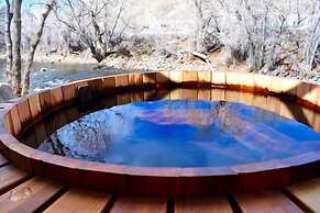 River House 5 Bedroom Holiday Home By Pinon Vacation Rentals