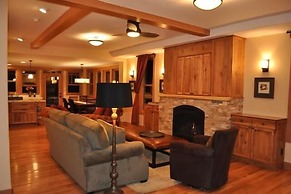River House 5 Bedroom Holiday Home By Pinon Vacation Rentals