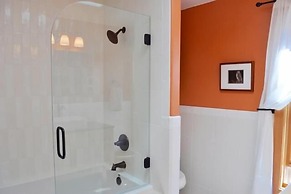 River House Downstream 3 Bedroom Holiday Home By Pinon Vacation Rental