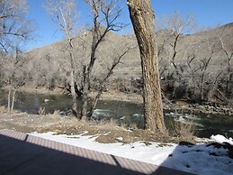 River House Upstream 2 Bedroom Holiday Home By Pinon Vacation Rentals