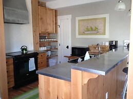 River House Upstream 2 Bedroom Holiday Home By Pinon Vacation Rentals