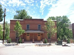 River House Upstream 2 Bedroom Holiday Home By Pinon Vacation Rentals