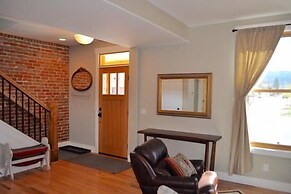 River House Upstream 2 Bedroom Holiday Home By Pinon Vacation Rentals