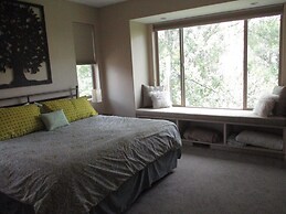 River Walk 2 Bedroom Holiday Home By Pinon Vacation Rentals