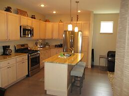 River Walk 2 Bedroom Holiday Home By Pinon Vacation Rentals