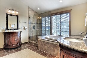 No 2 Luxurious Castle Glen Estate