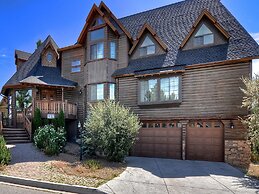 No 2 Luxurious Castle Glen Estate