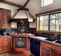 No 2 Luxurious Castle Glen Estate