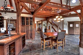 No 2 Luxurious Castle Glen Estate