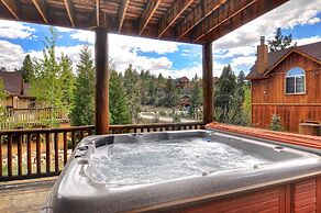 No 4 Grand 8 Bedroom Estate at Castle Glen