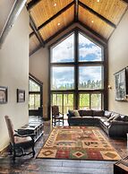 No 4 Grand 8 Bedroom Estate at Castle Glen