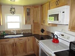River Lover's 3 Bedroom Holiday Home By Pinon Vacation Rent.
