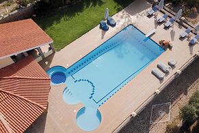 Aelia & Melitta Villas