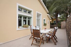 Aelia & Melitta Villas