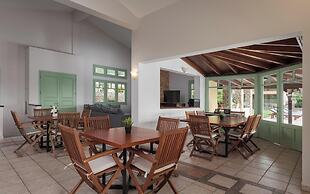 Aelia & Melitta Villas