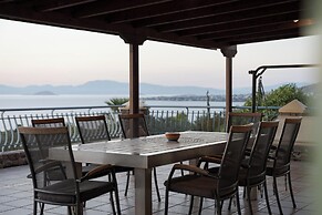 Aelia & Melitta Villas