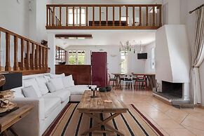 Aelia & Melitta Villas