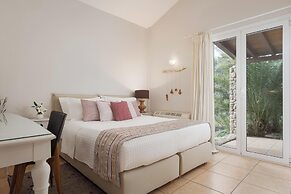 Aelia & Melitta Villas