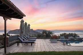 Aelia & Melitta Villas