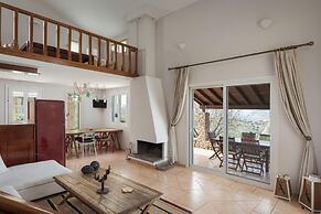 Aelia & Melitta Villas