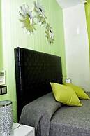 Hostal Emporda