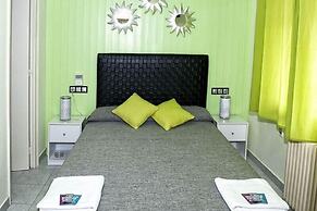 Hostal Emporda